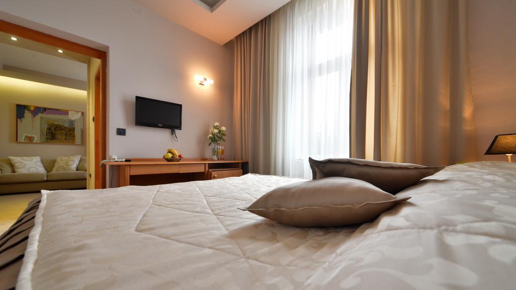 Hotel Zelengora Kragujevac Exterior photo